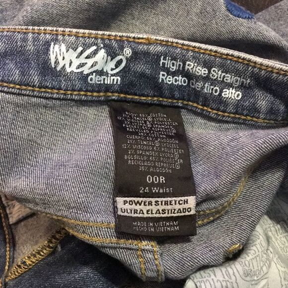 Mossimo denim - Picture 7 of 7